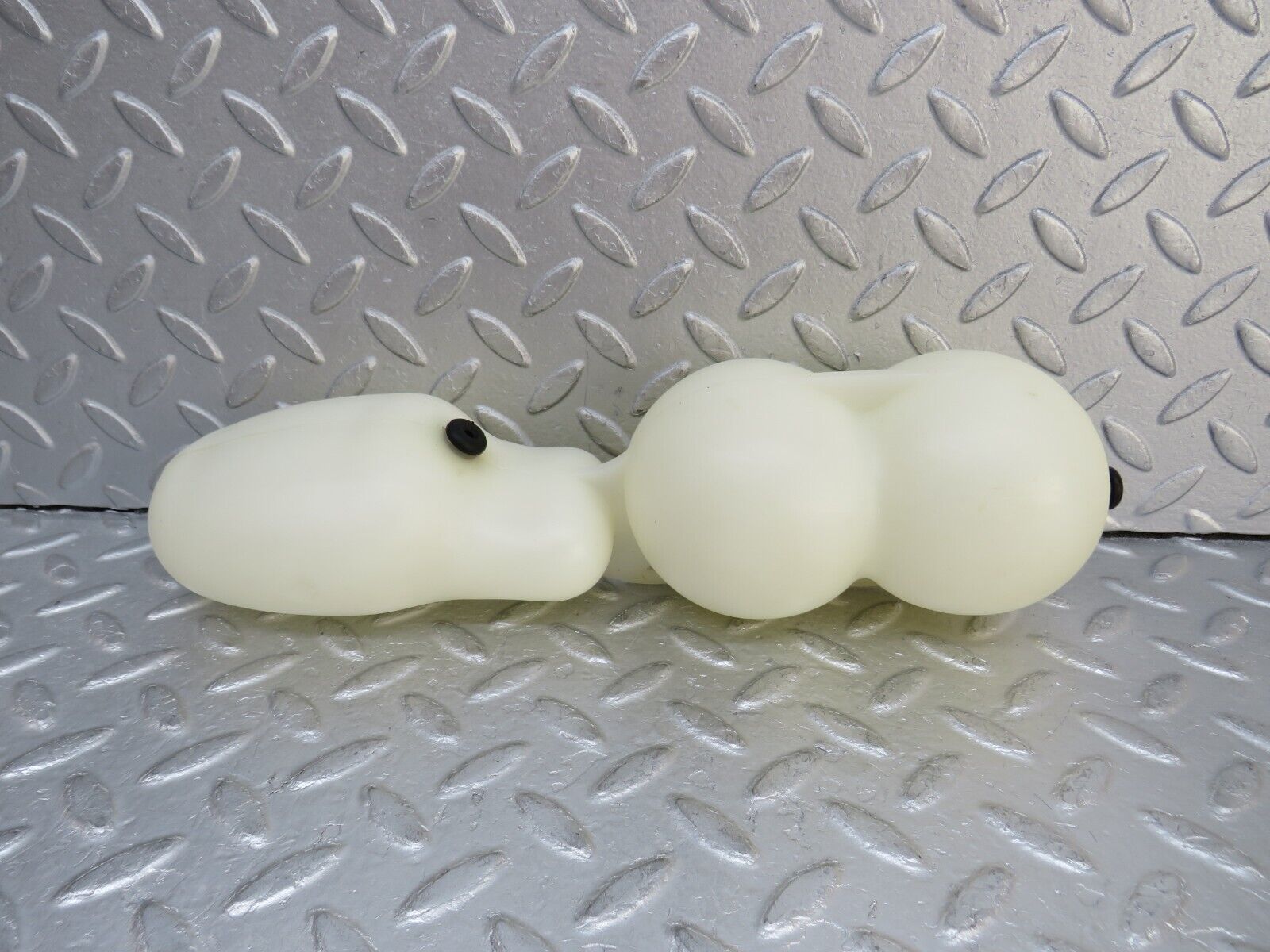 37006 Mercedes-Benz C126 420SEC Coupe Vacuum Reservoir Tank