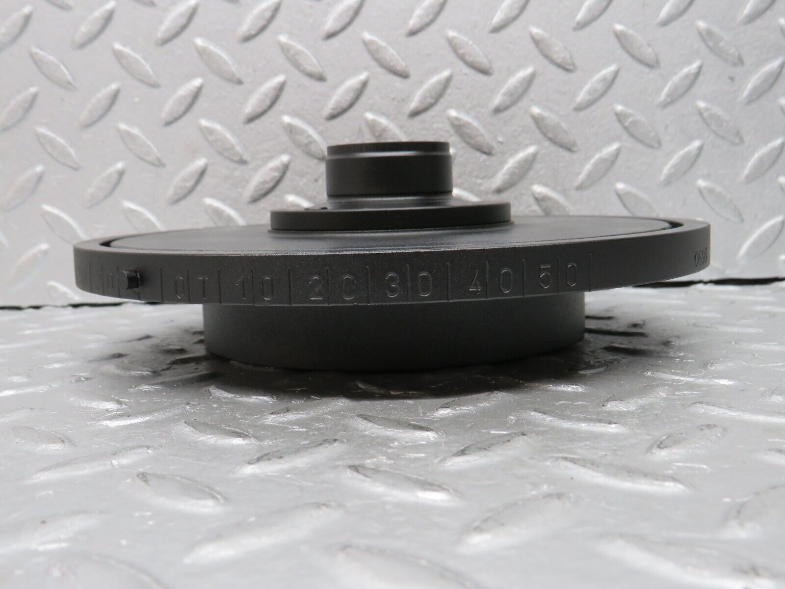 38130 Mercedes-Benz A124 320E Cabriolet Crankshaft Vibration Damper 1040301403