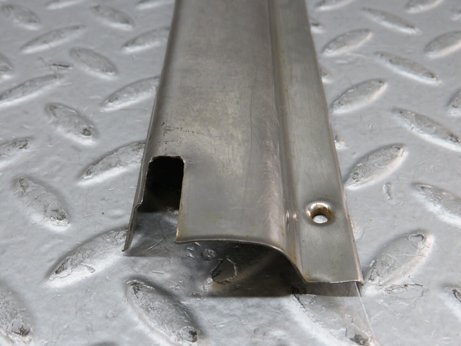 35764 Mercedes-Benz W108 Rear Right Door Sill Chrome