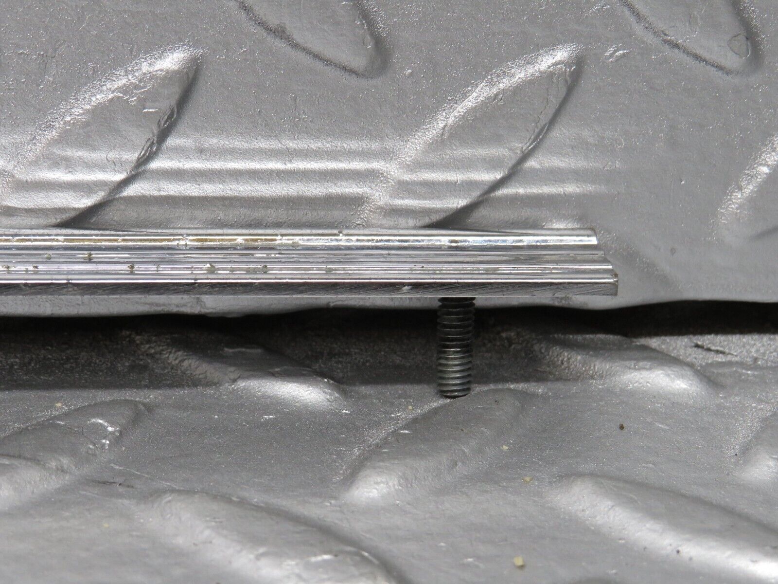 40474 Mercedes-Benz W110 230 Dashboard Chrome Trim