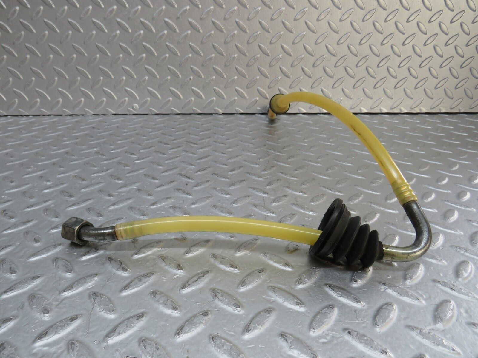 37160 Mercedes-Benz C126 420SEC Coupe Brake Servo Pipe