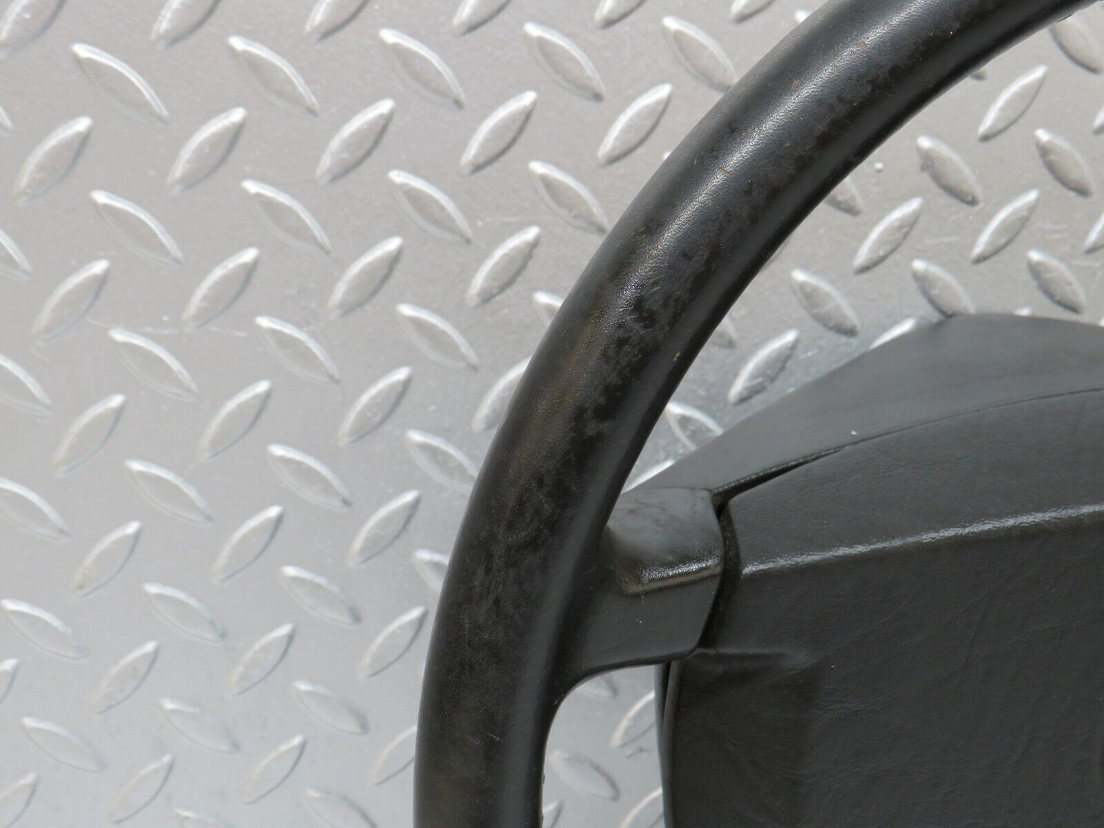 36056 Mercedes-Benz W126 420SE Leather Steering Wheel 1264640017