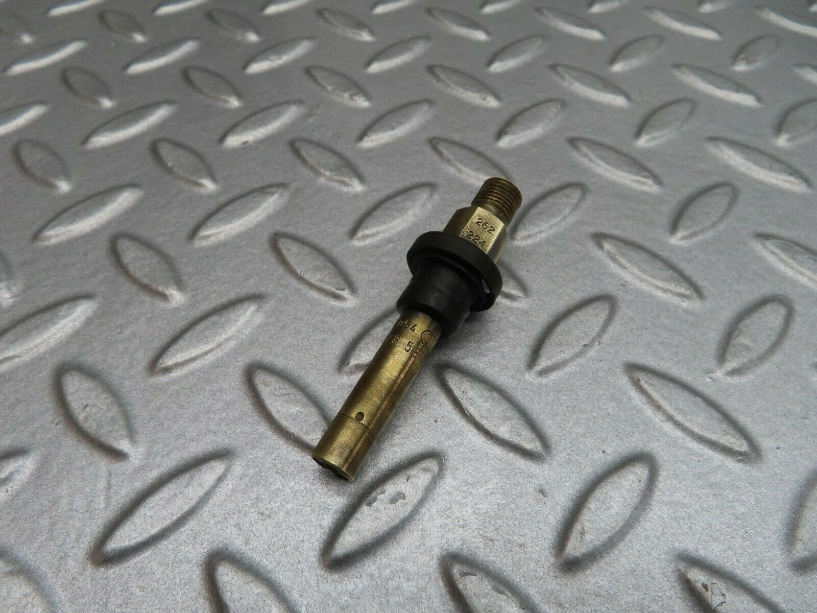 12171 Mercedes-Benz R129 300SL Coupe Fuel Injector 0437502054