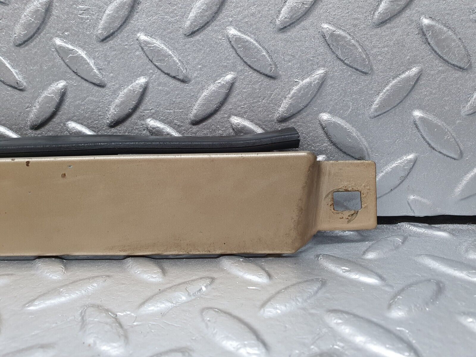 41487 Mercedes-Benz W124 200E Under Headlight Trim Left Side 1248850385