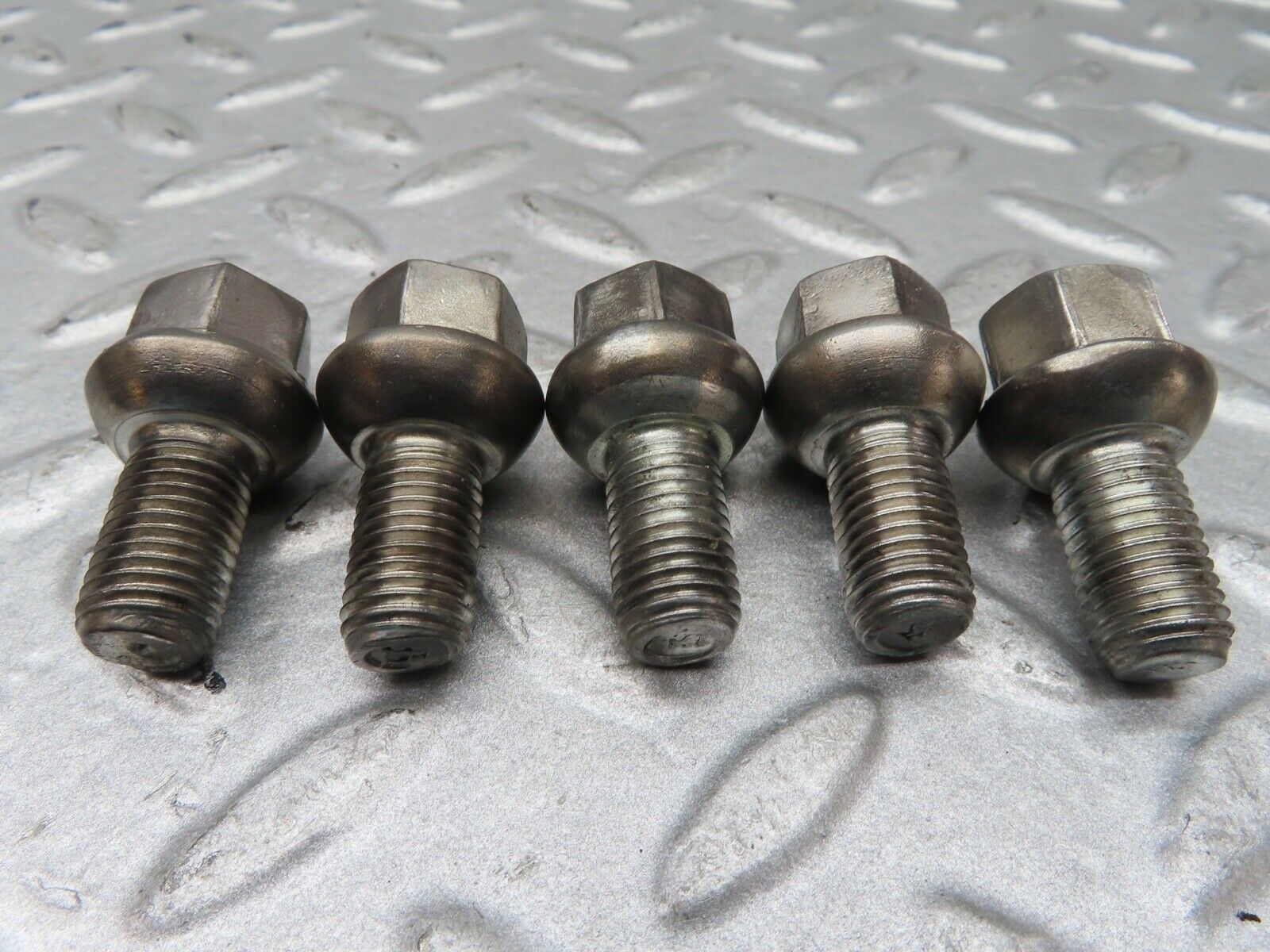 16795 Mercedes-Benz 5x Steel Wheel Lug Bolt M12x1.5