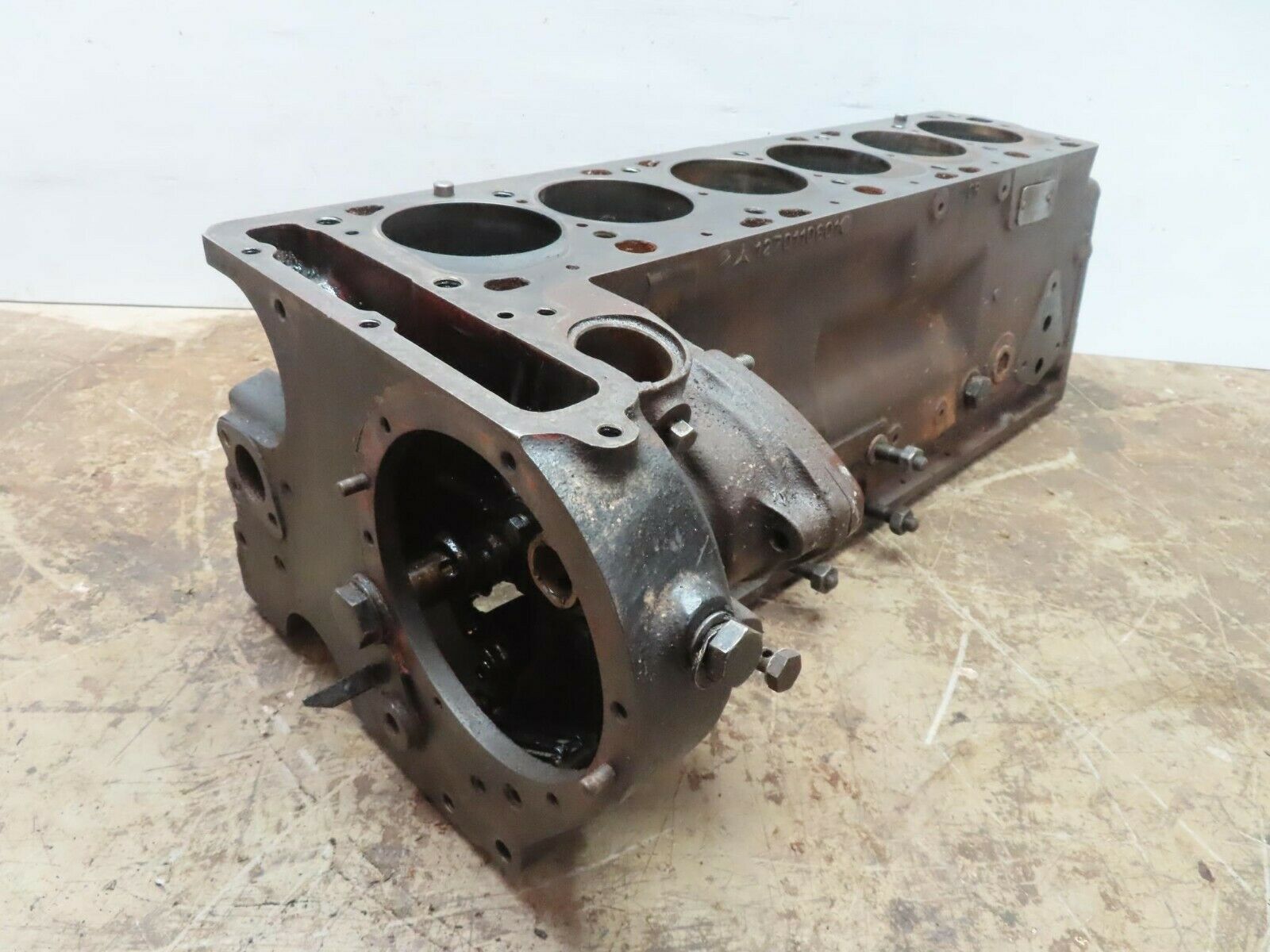 10193 Mercedes-Benz W111 220SE Engine Block 1270110601 M127.982