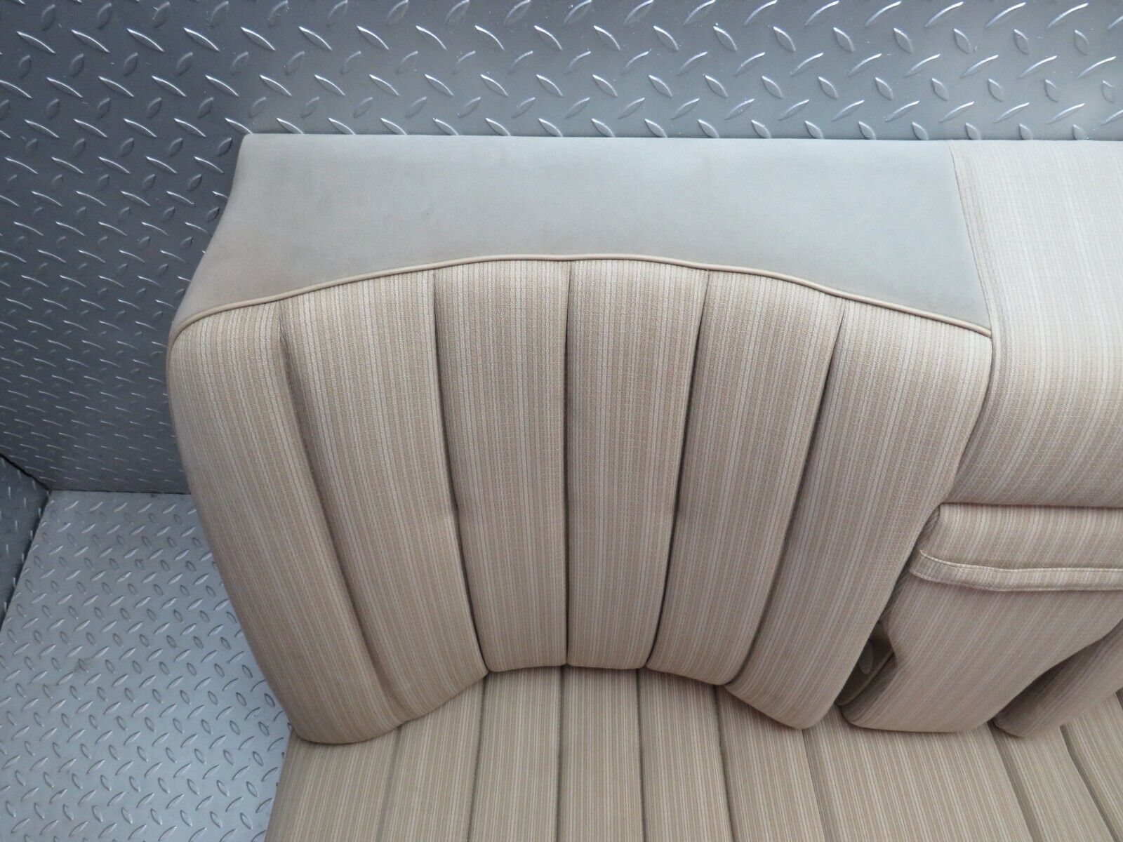 29491 Mercedes-Benz W124 230E Rear Seat