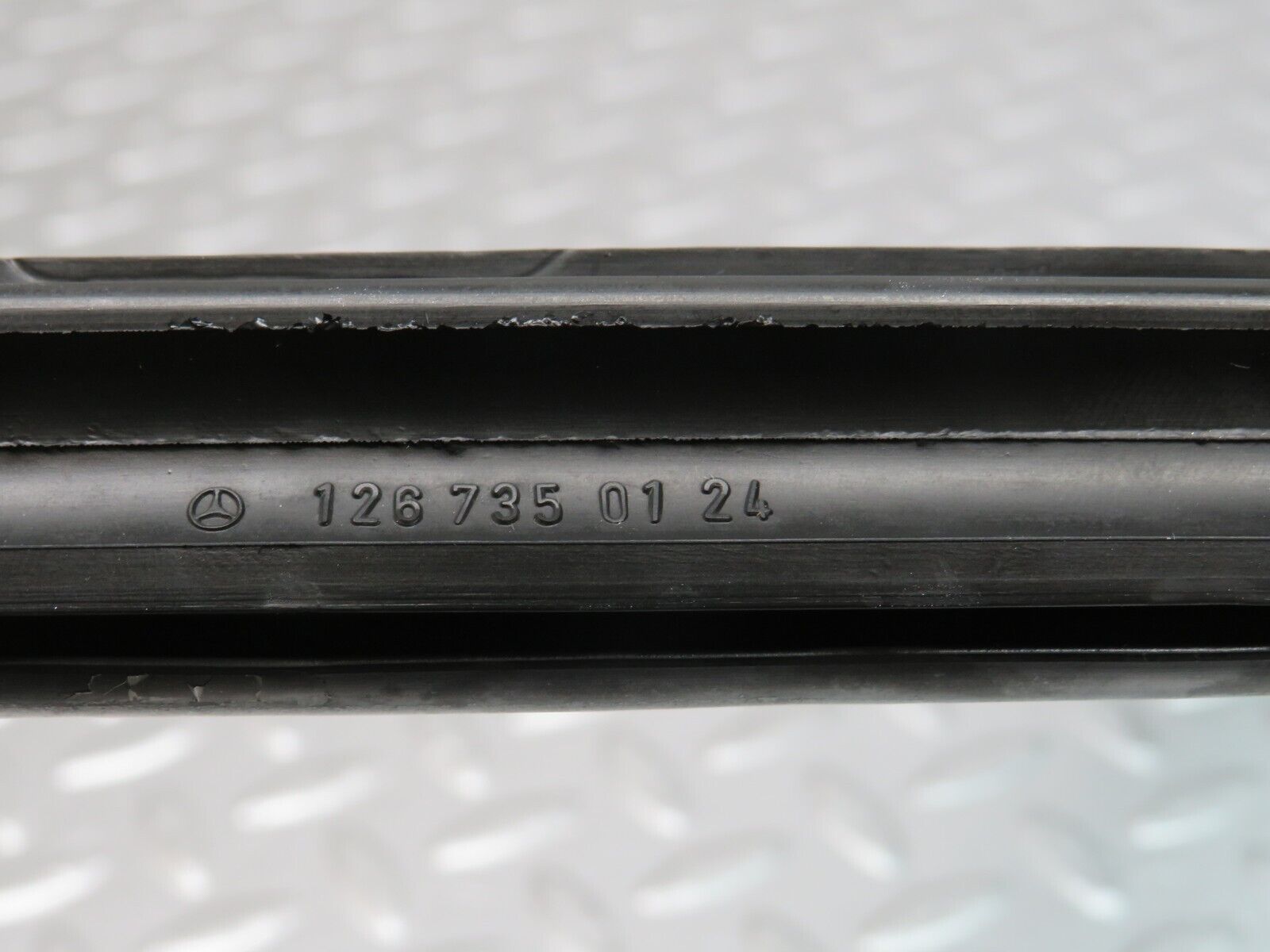 33145 Mercedes-Benz W126 Rear Left Quarter Window Glass 1267350124