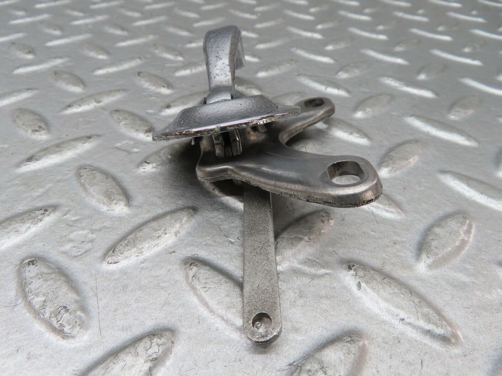 18836 Mercedes-Benz W121 190b Ponton Rear Right Interior Chrome Door Handle