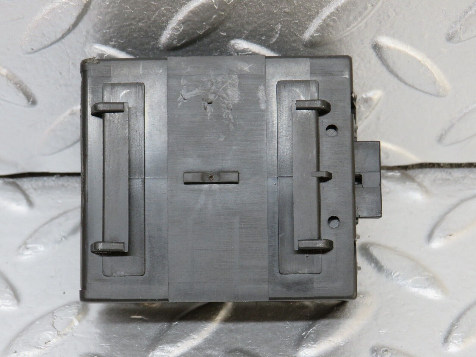 34865 Mercedes-Benz W210 320E Anti Theft Sensor 2108208726