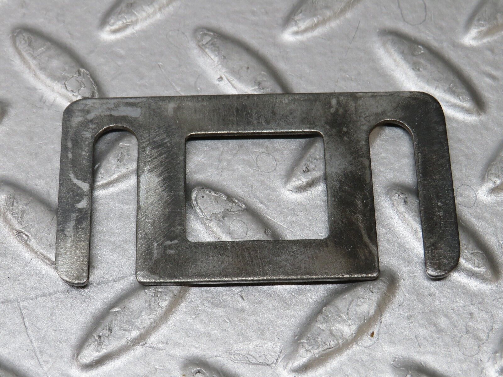 36131 Mercedes-Benz W126 420SE Door Lock Latch Left Side