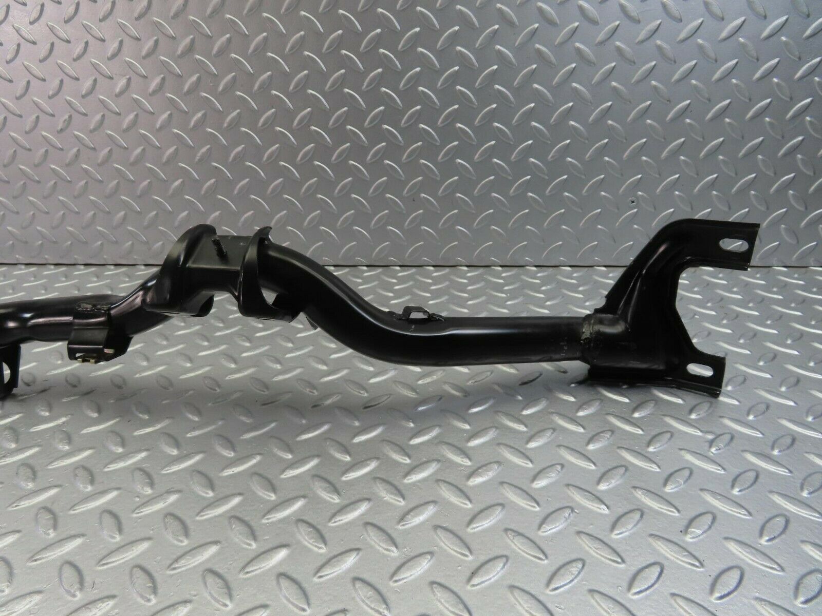 10489 Mercedes-Benz W201 190E Dashboard Bracket