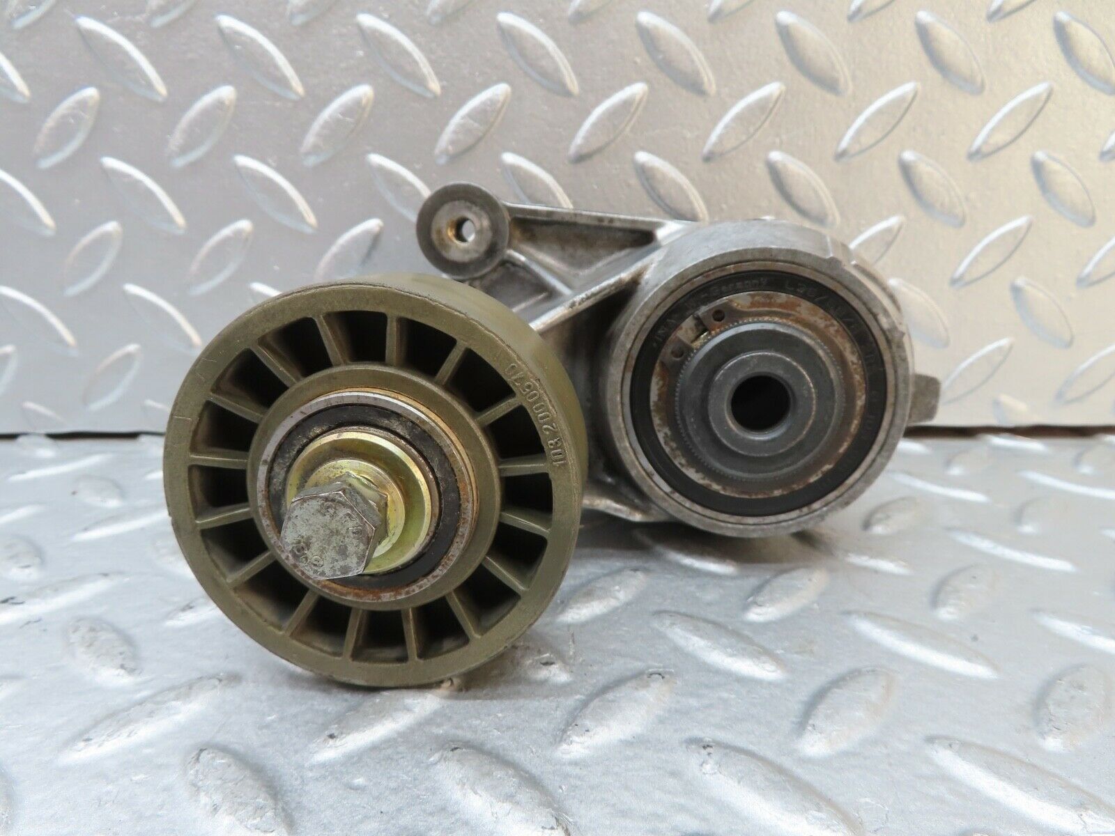 19997 Mercedes-Benz R129 300SL Coupe Belt Tensioner 1032021140