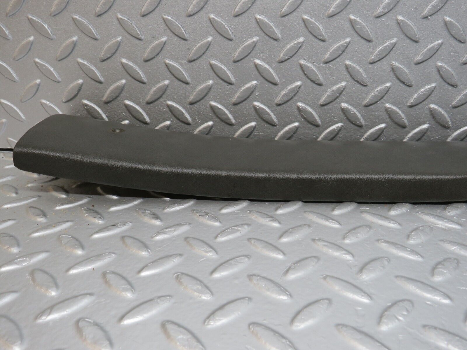 40241 Mercedes-Benz W110 230 B Pillar Cover Left Side