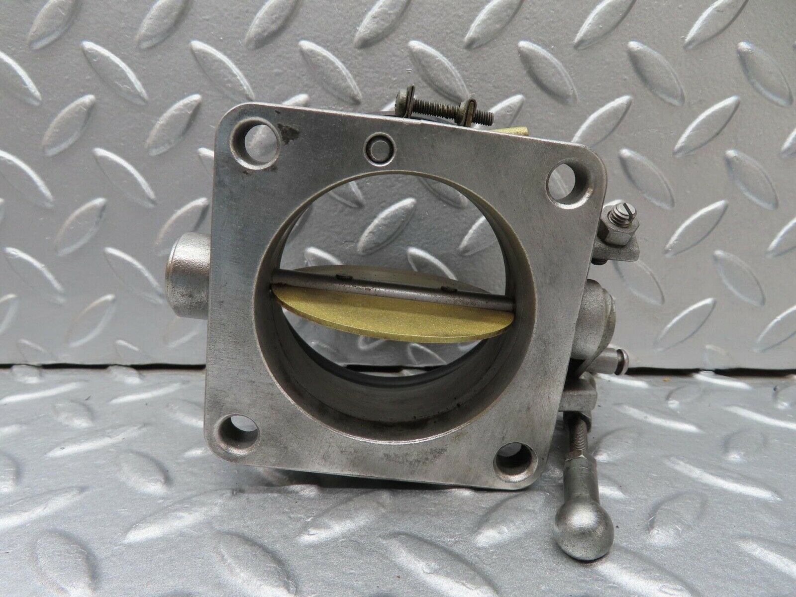 15923 Mercedes-Benz W123 280E Throttle Body Valve & Linkage