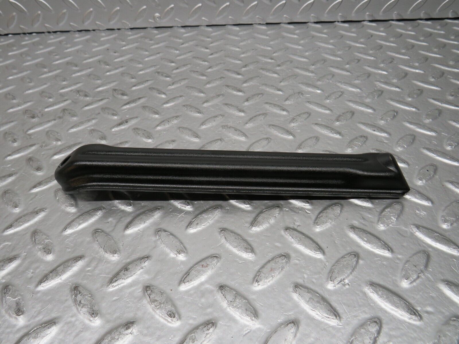 29523 Mercedes-Benz W124 230E Air Intake Manifold Bracket