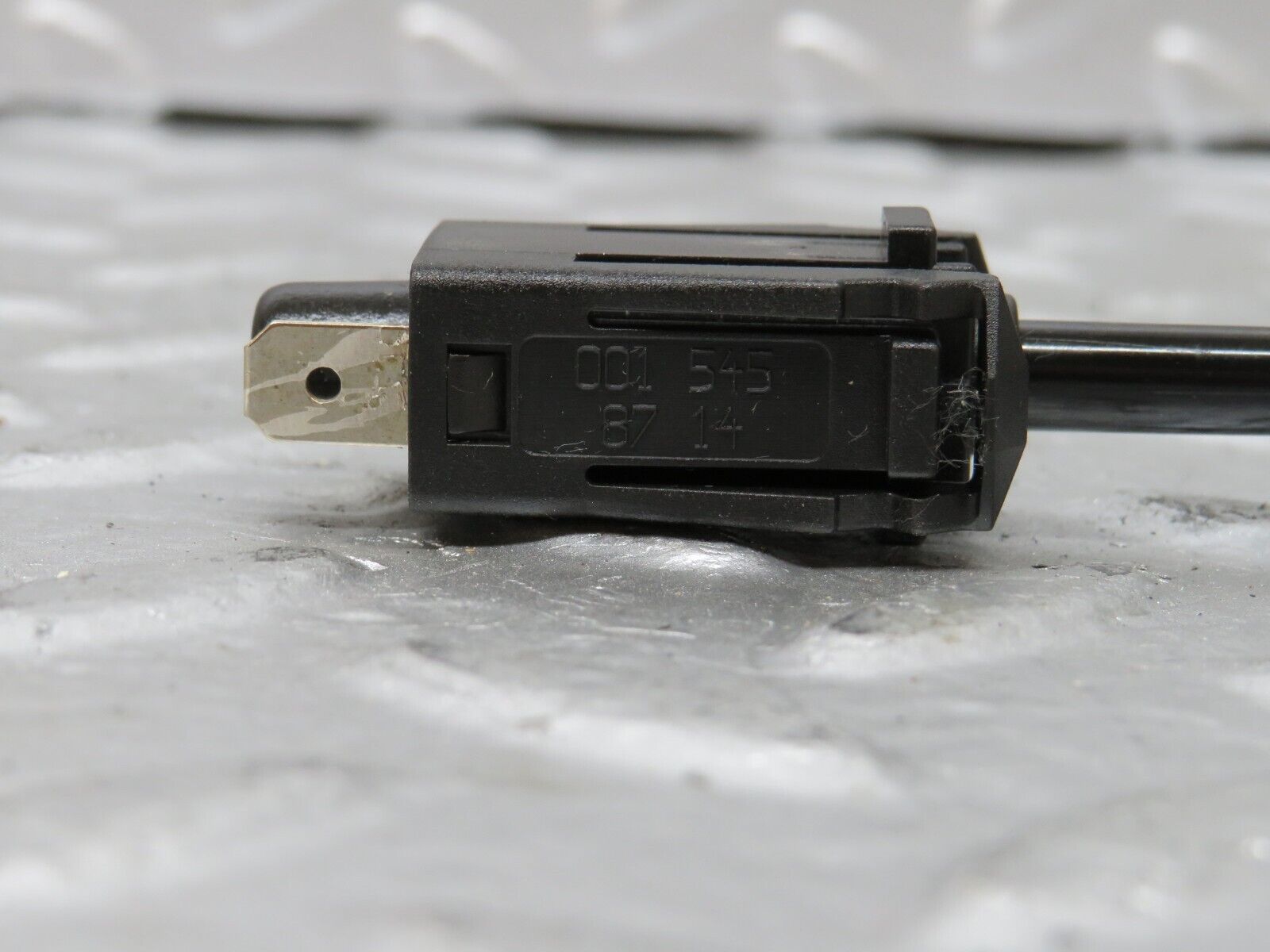 24993 Mercedes-Benz W140 S320 Door Contact Switch 0015458714