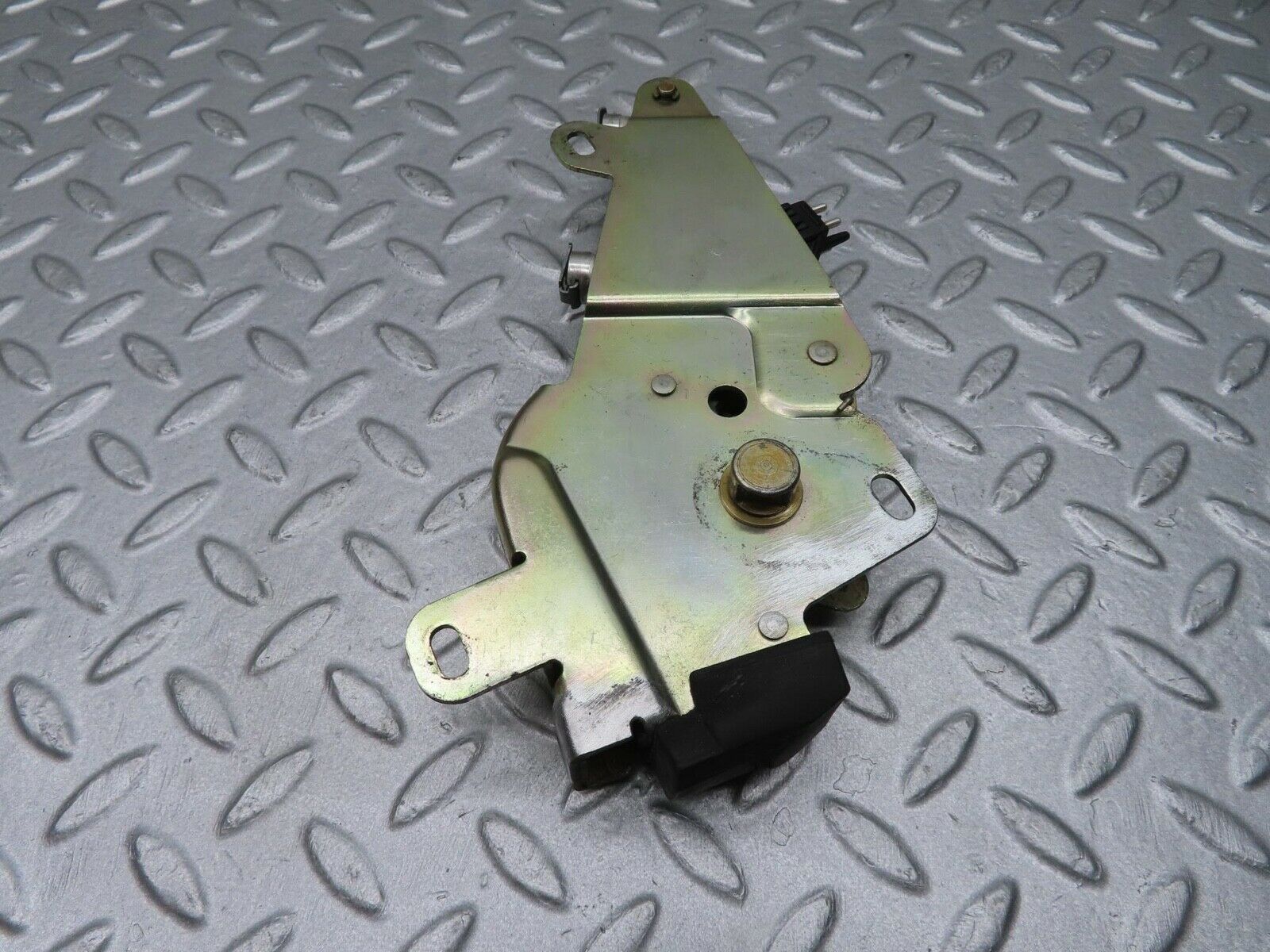 11925 Mercedes-Benz R129 300SL Coupe Roof Lock Left Side1298000374