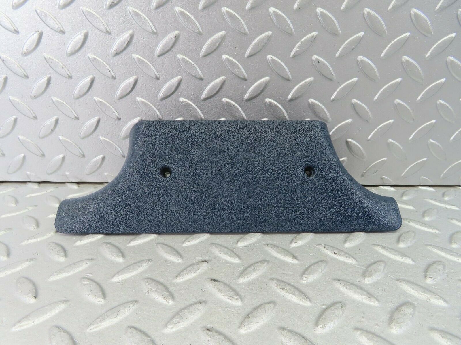 10340 Mercedes-Benz W201 190E B Pillar Bottom Cover Left Side Blue 2016920122