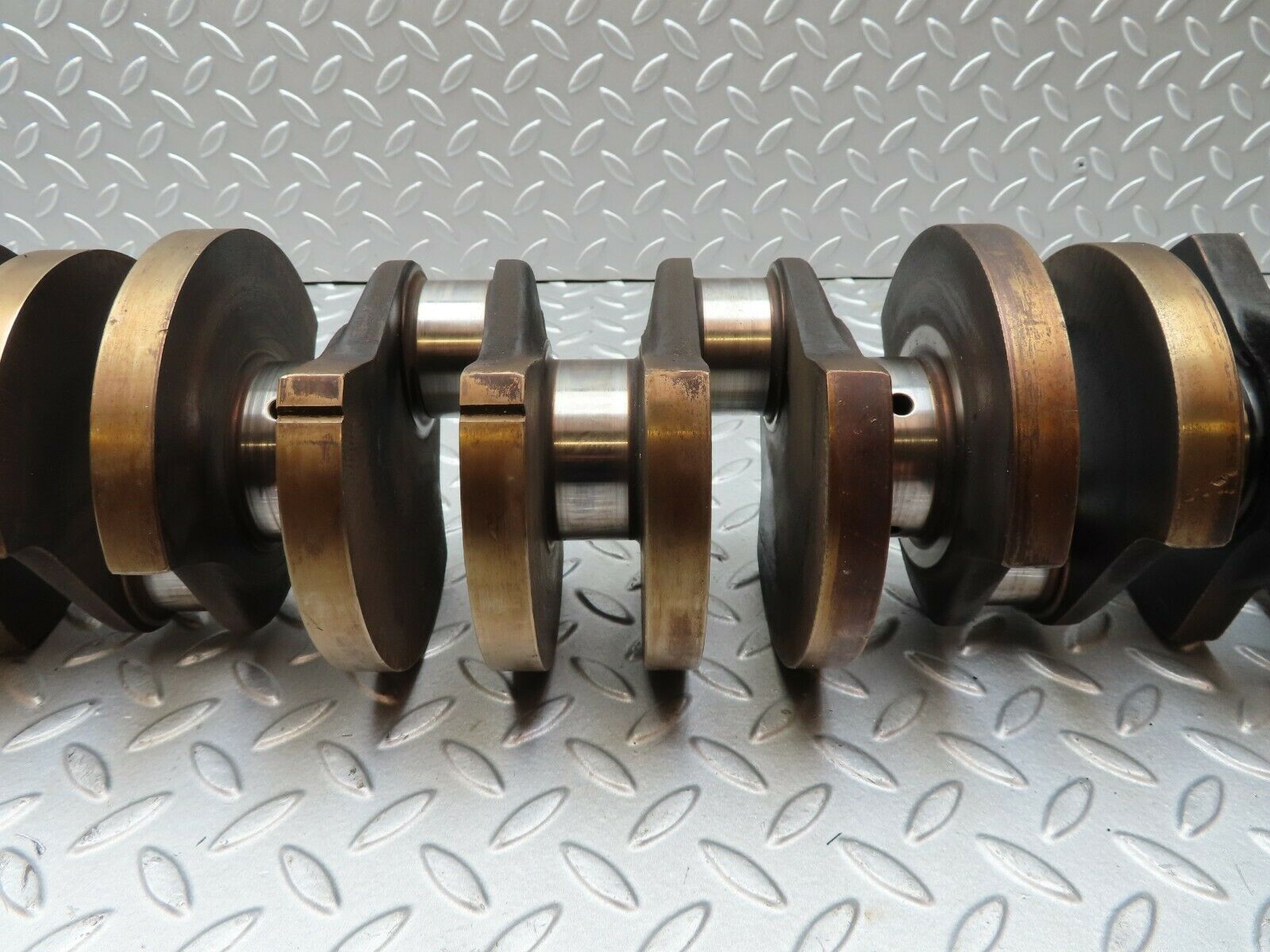 4818 Mercedes-Benz W114 280CE Coupe Crankshaft 1100310101