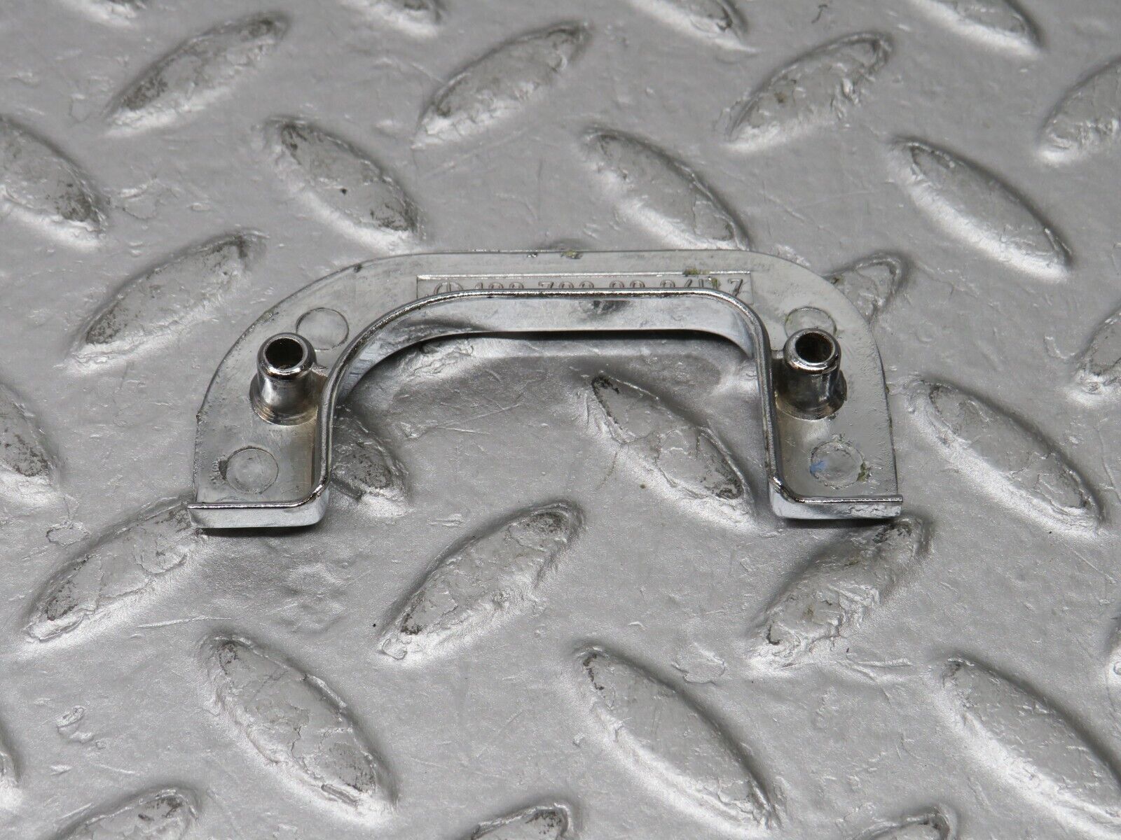 36095 Mercedes-Benz W126 420SE Interior Chrome Door Latch Right 1237230224