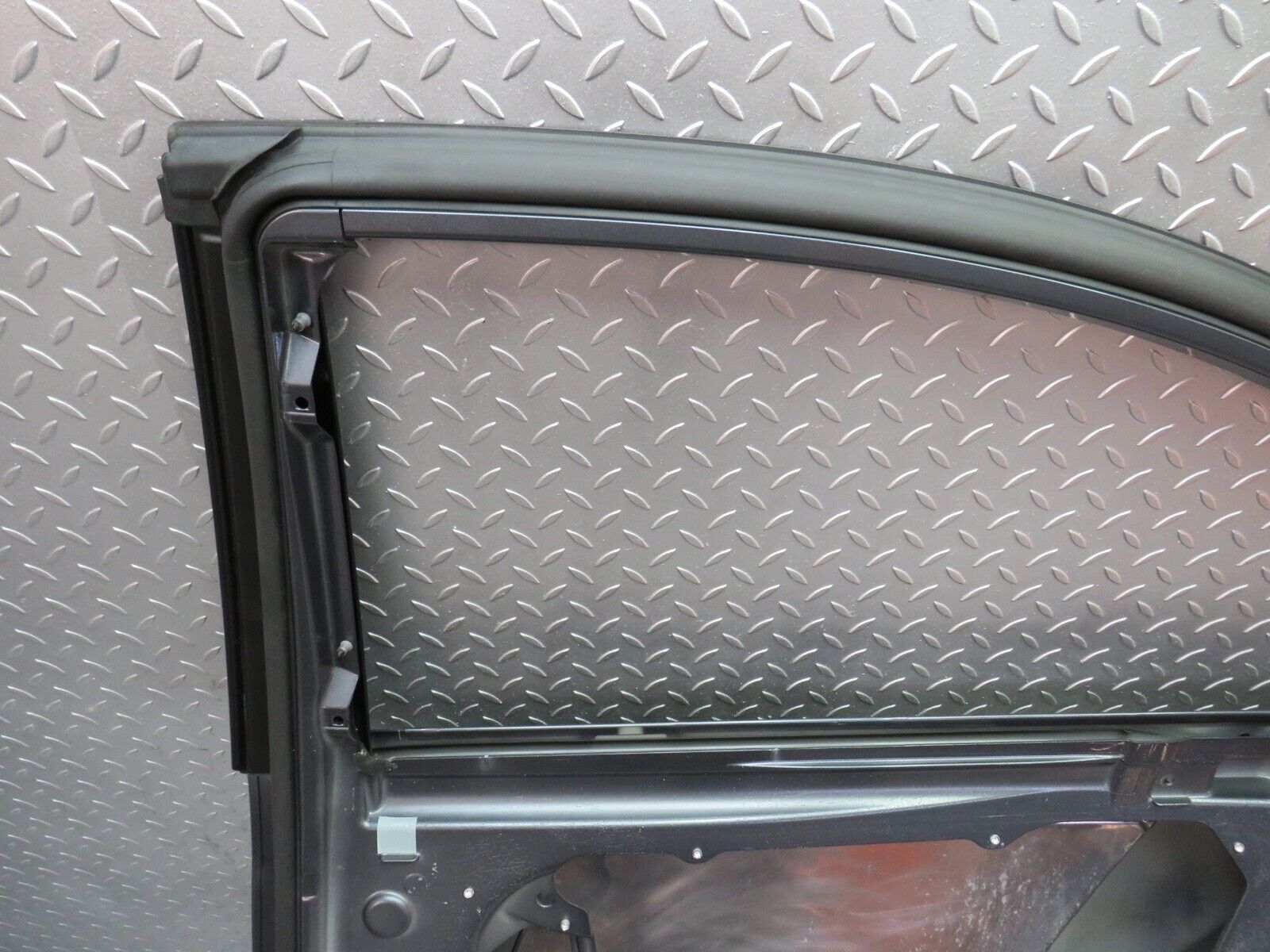 35090 Mercedes-Benz W221 Rear Right Aluminium Door