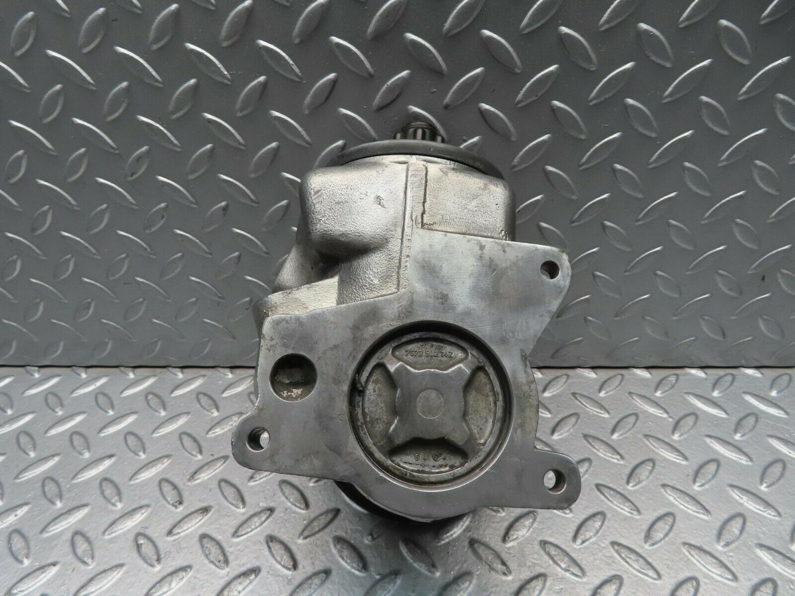 11459 Mercedes-Benz C123 230CE Coupe Power Steering Pump 7672900448 1264601380