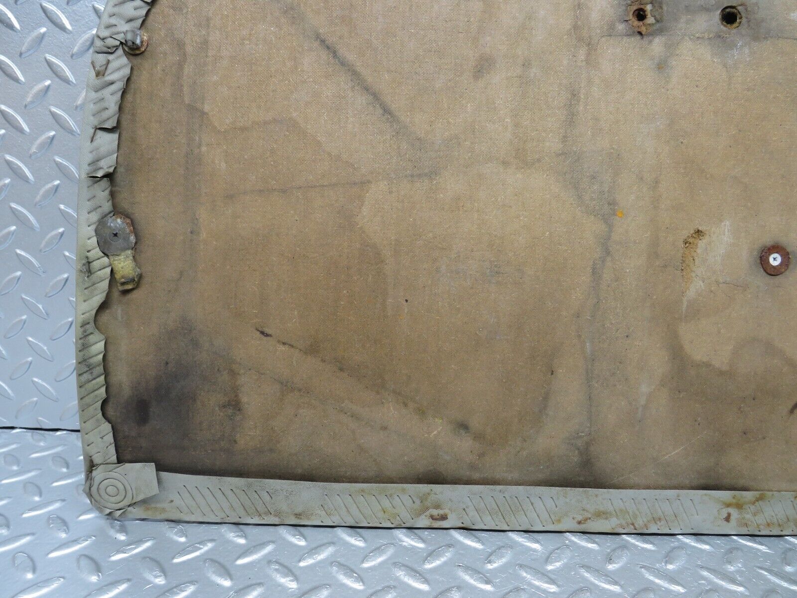 40335 Mercedes-Benz W110 230 Front Left Door Card Grey