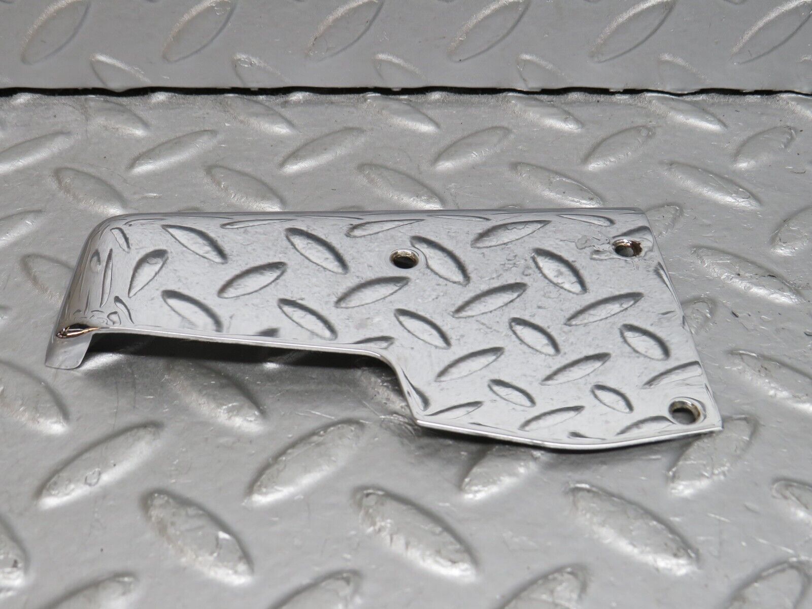 39643 Mercedes-Benz R129 320SL Coupe Left Door Chrome Cover