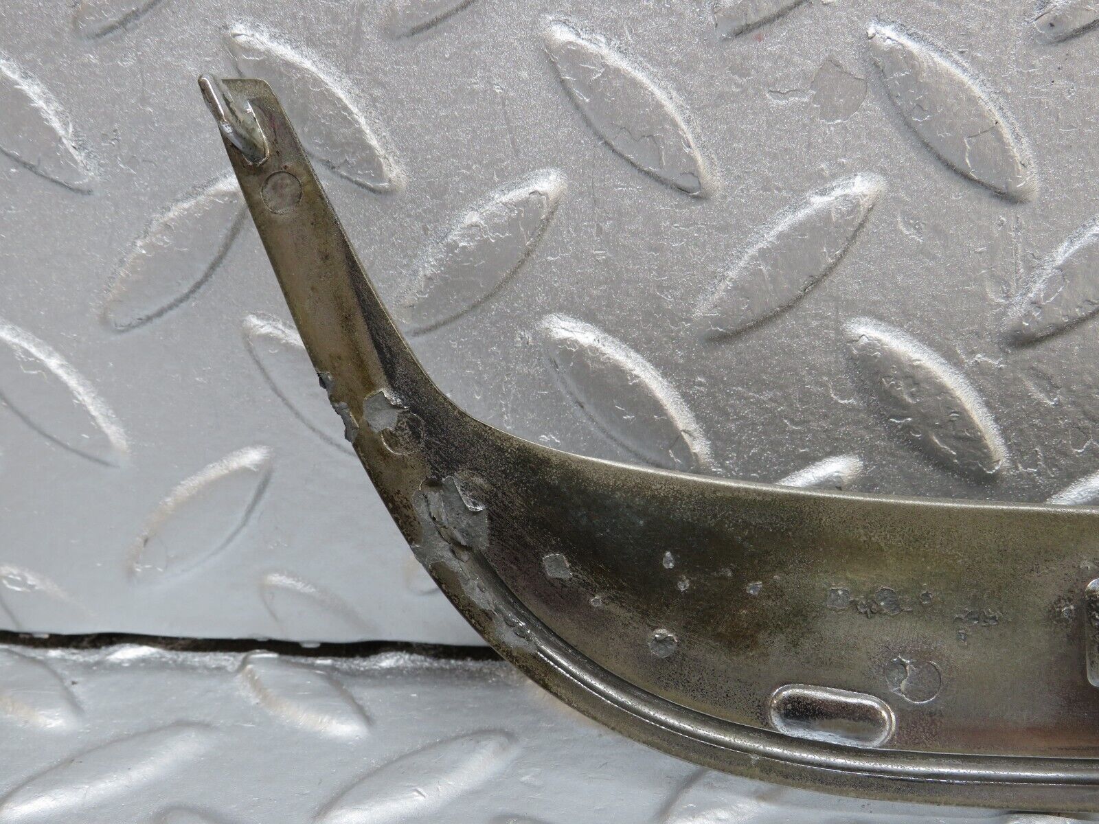 40225 Mercedes-Benz W110 230 C Pillar Chrome Trim Left Side 1116900389