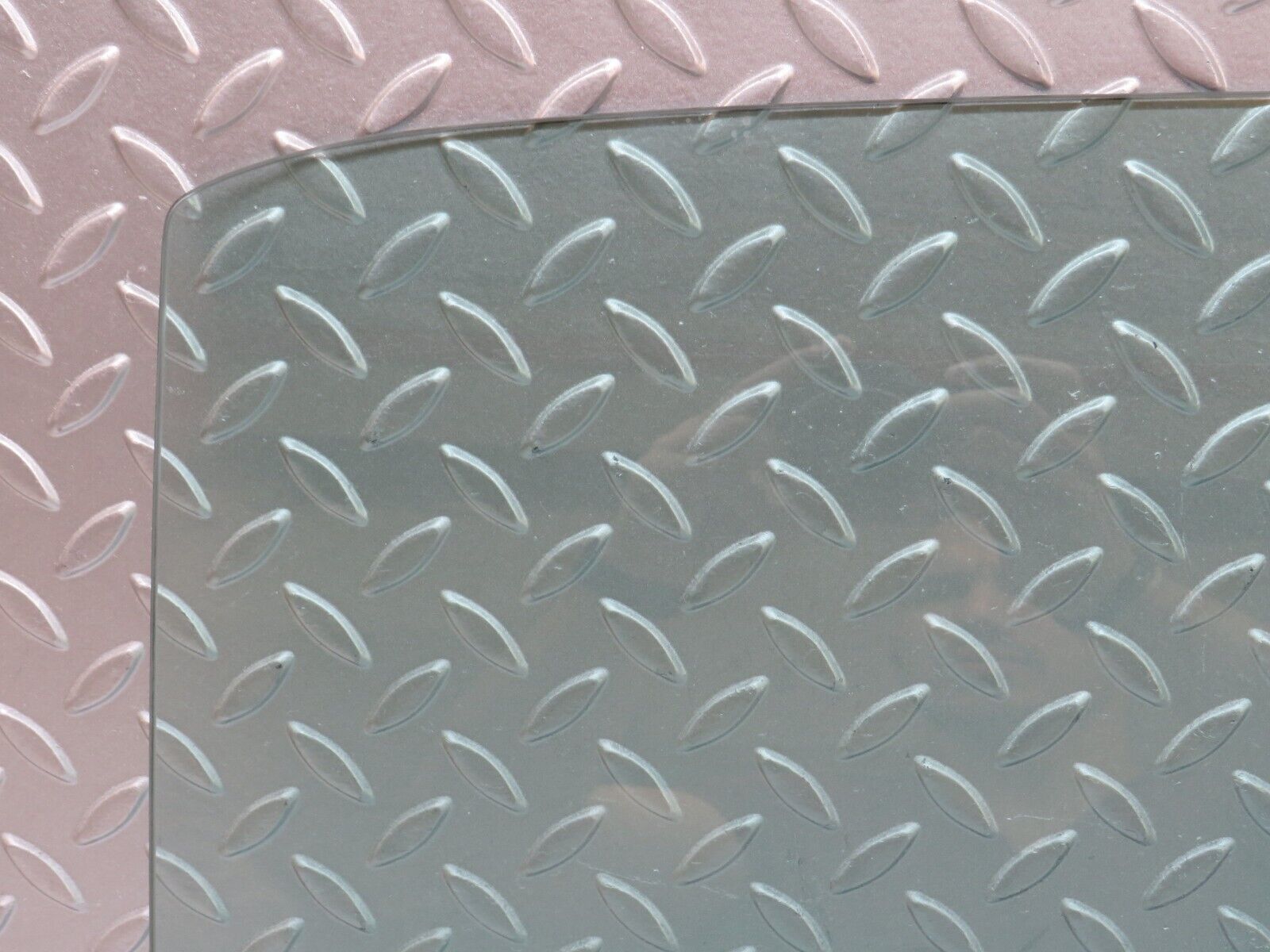 36039 Mercedes-Benz W126 420SE Rear Right Door Window Glass