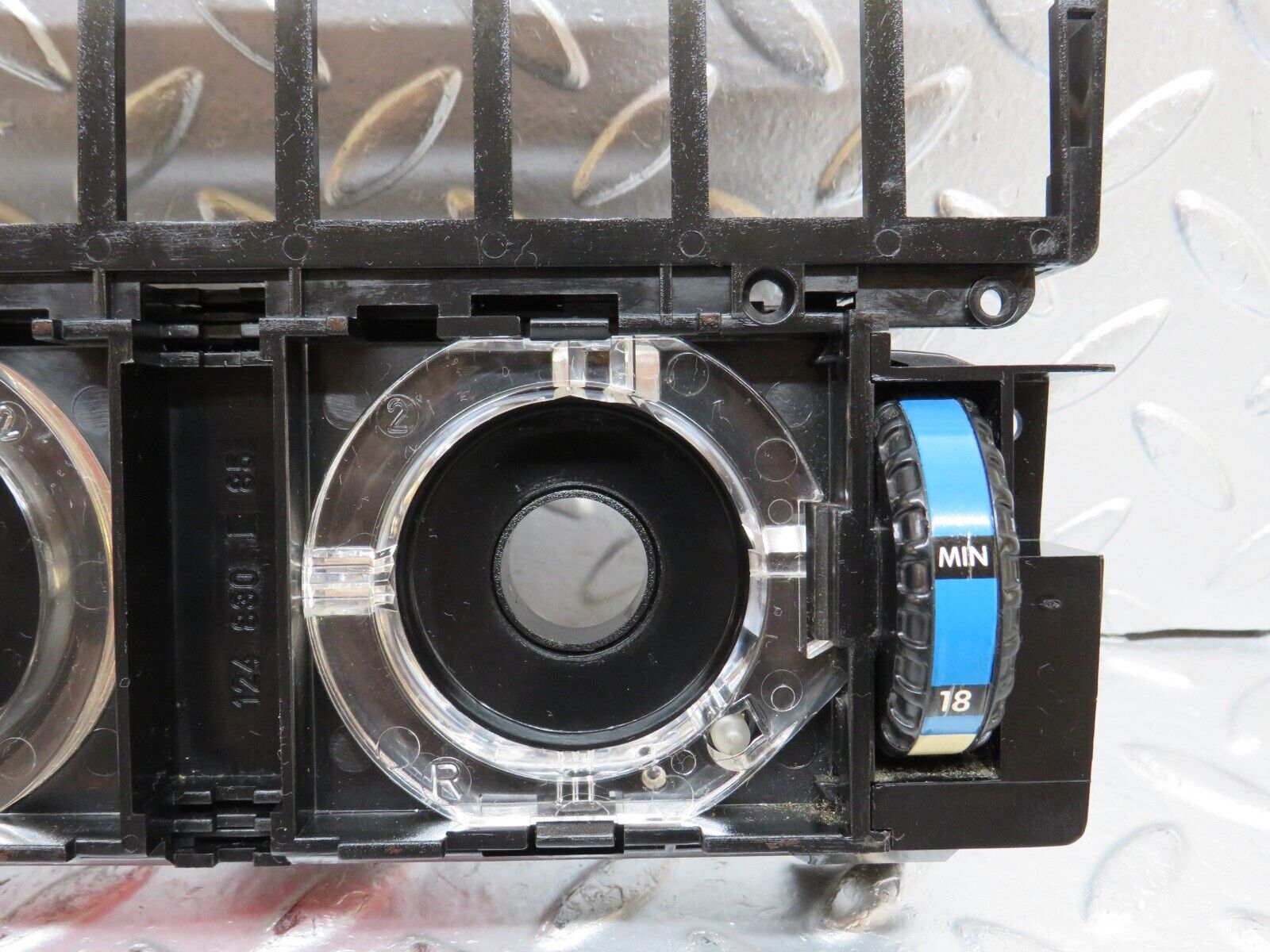 29354 Mercedes-Benz W124 230E Heater Control Unit Panel 1249302785 1147328522