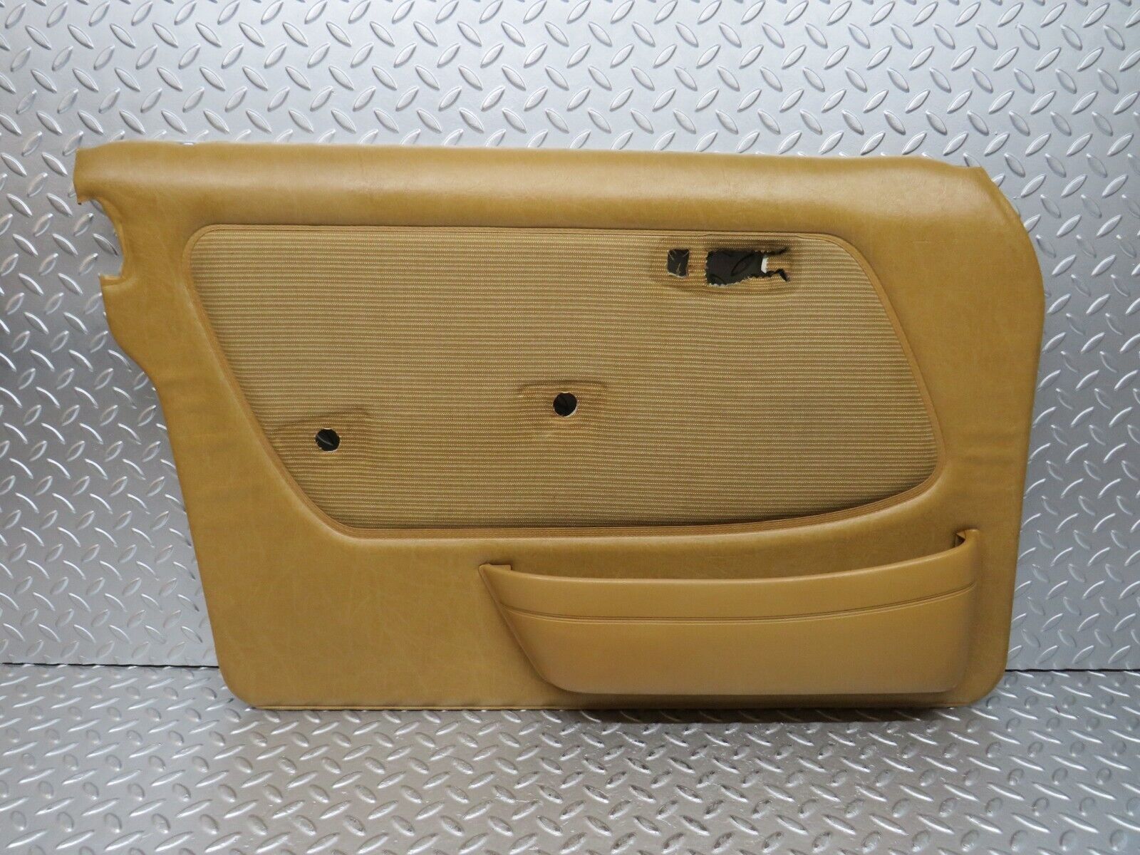 27131 Mercedes-Benz W123 280E Front Left Door Card