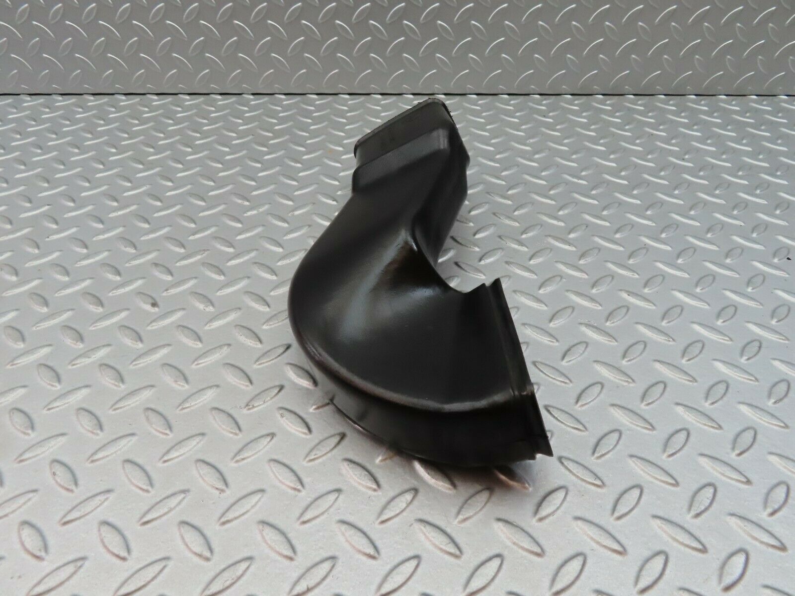 6140 Mercedes-Benz W126 380SE Dashboard Air Duct 1268312546