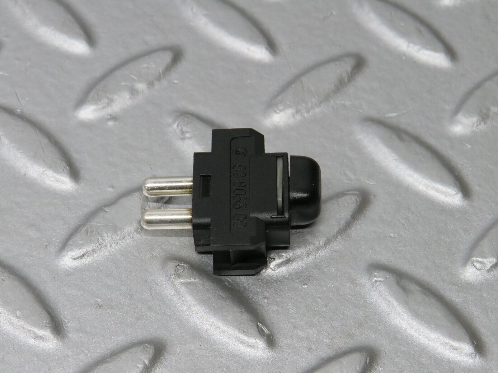 38958 Mercedes-Benz W201 190E 2.6L Child Lock Control Switch 1248204910