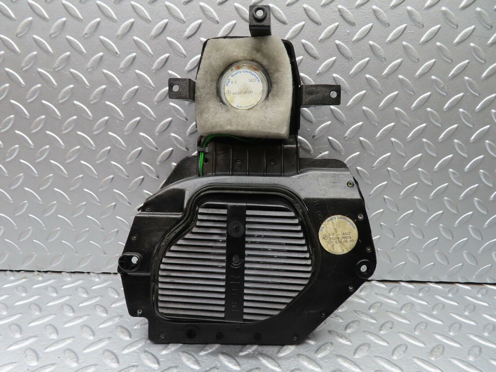 19868 Mercedes-Benz R129 300SL Coupe Right Door Speaker One Only 1298200802