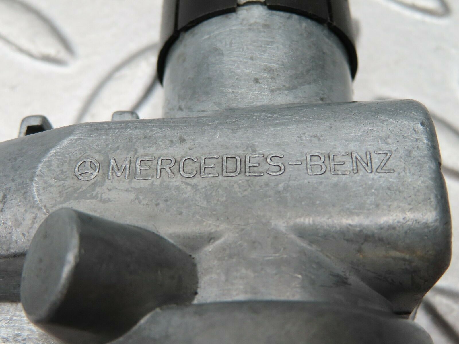 4625 Mercedes-Benz W114 280CE Coupe Steering Lock Ignition Switch No Key