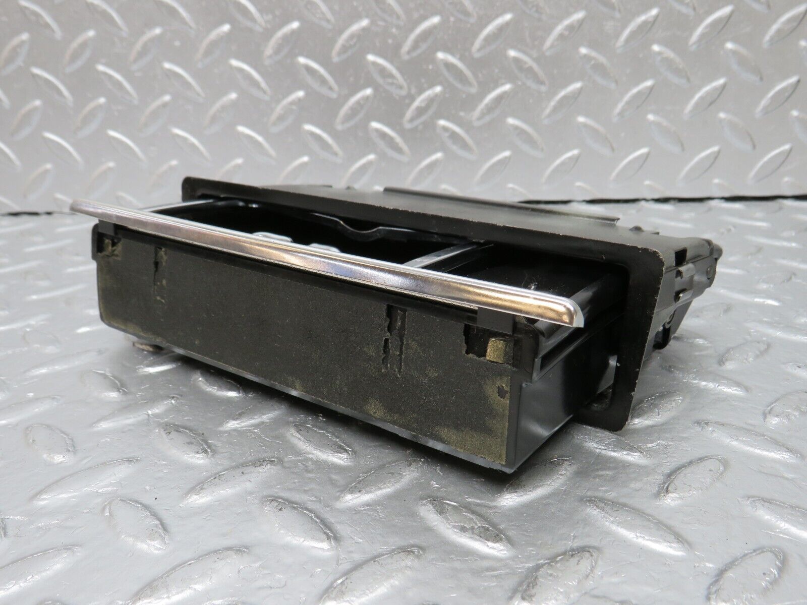 34359 Mercedes-Benz C126 380SEC Coupe Centre Console Ashtray Wood Finish