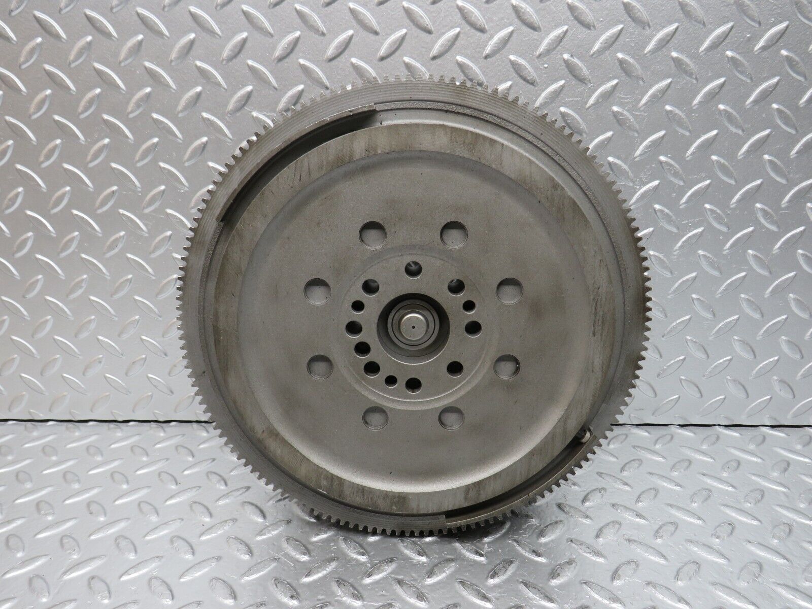 31504 Mercedes-Benz S124 220TE Wagon Flywheel Starter Ring Manual Gearbox Luk