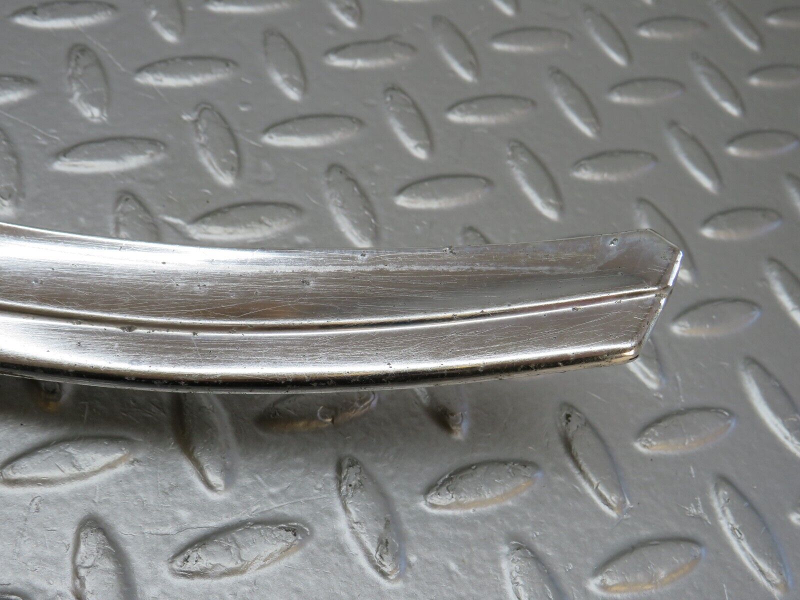 40491 Mercedes-Benz W110 230 Front Windscreen Chrome Frame