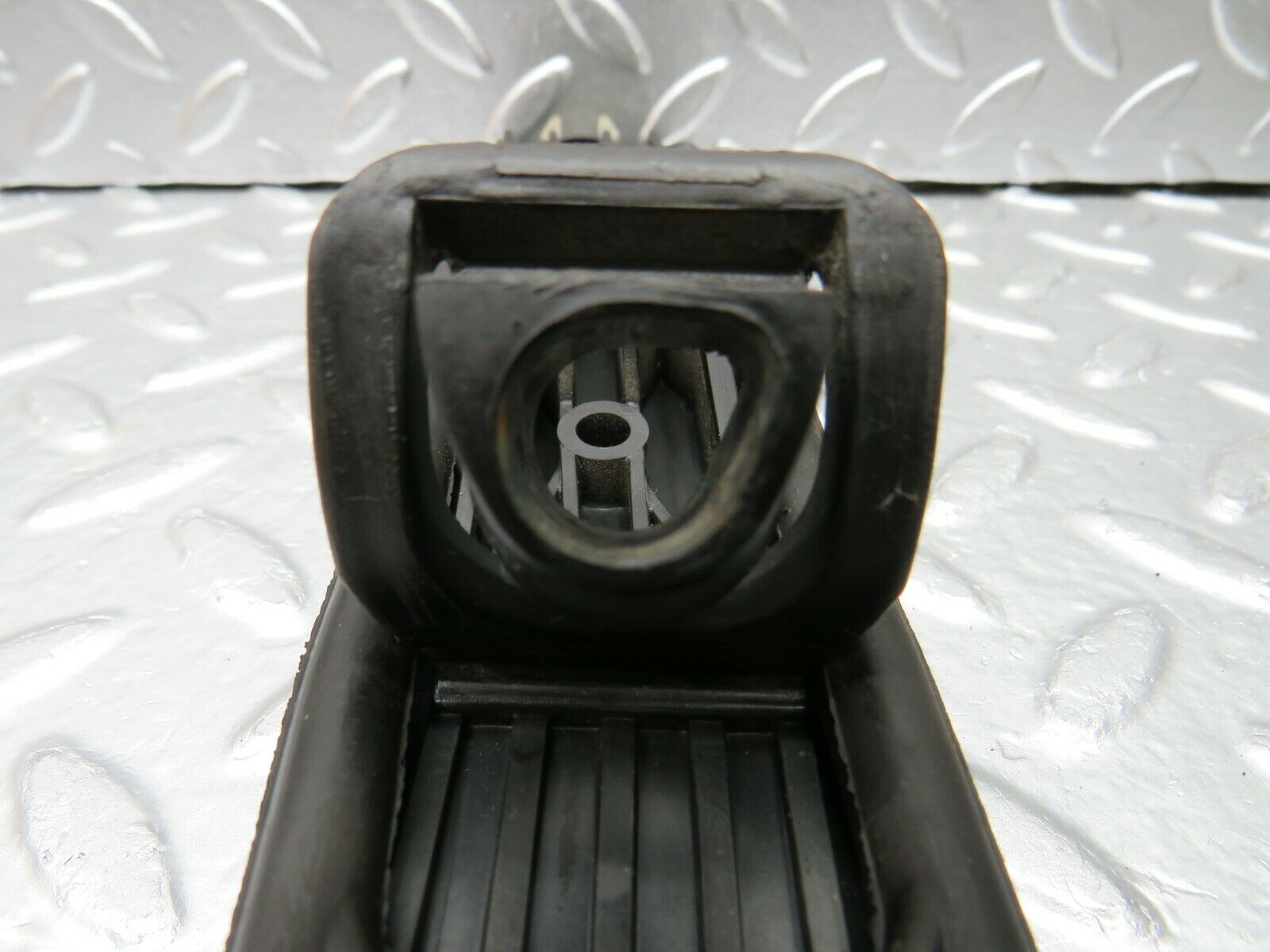 22368 Mercedes-Benz C124 E220 Coupe Accelerator Pedal With Rubber 1263000504