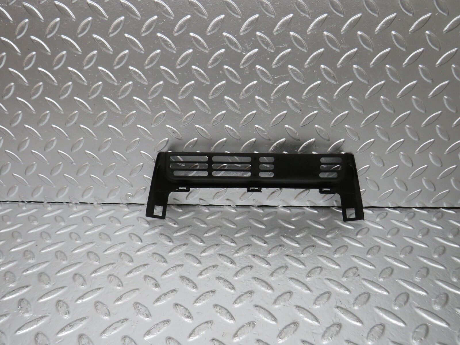 25172 Mercedes-Benz W201 190D Centre Console Trim 2016831236