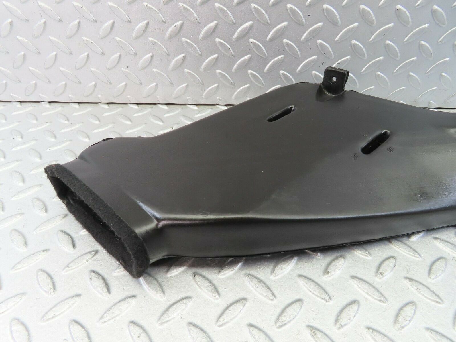 9281 Mercedes-Benz C124 300CE Coupe Heater Air Duct Vent Right Side 1248311346