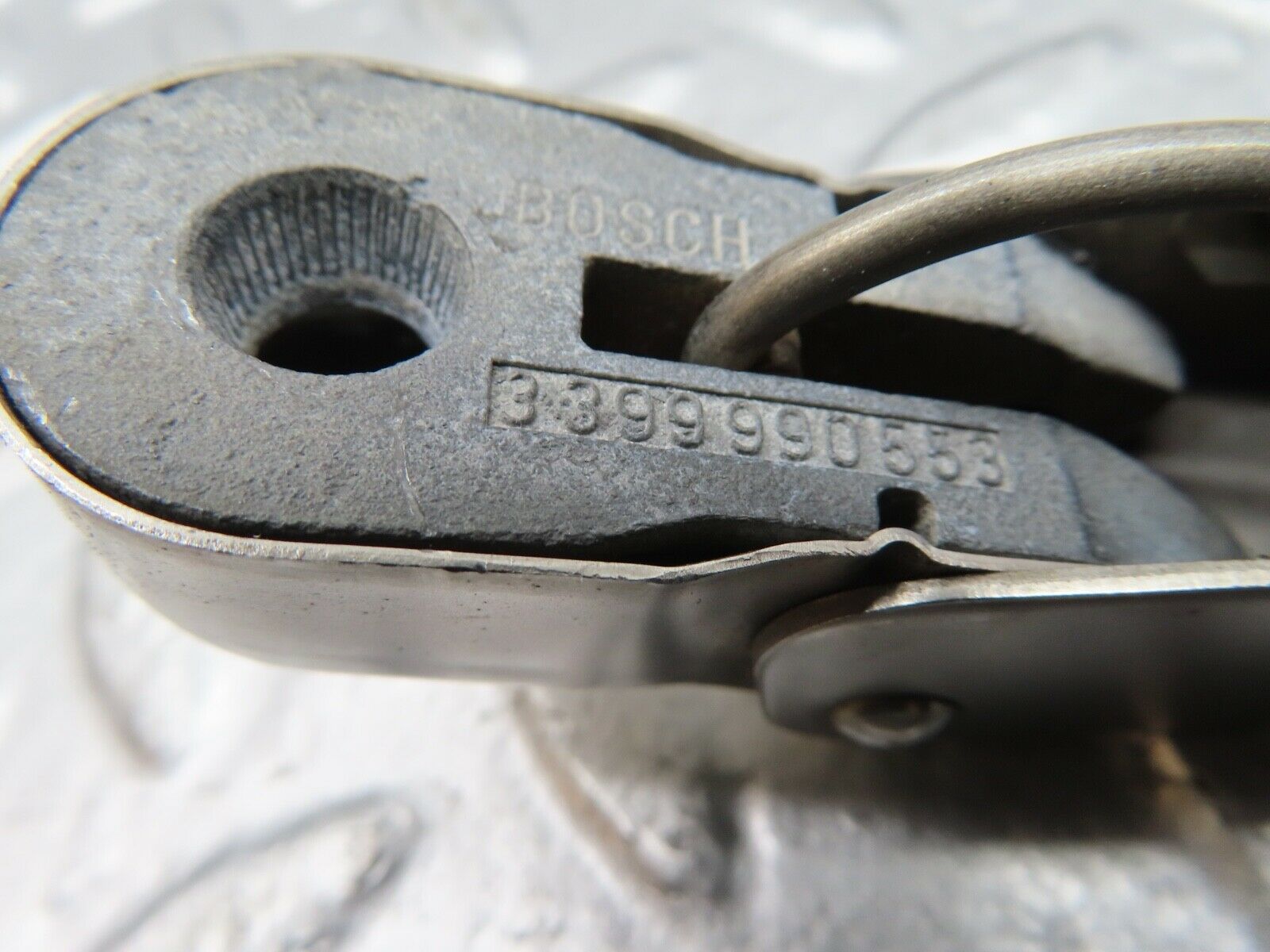 18274 Mercedes-Benz W111 220SE Coupe Wiper Arm Bosch Right Side 3399990553