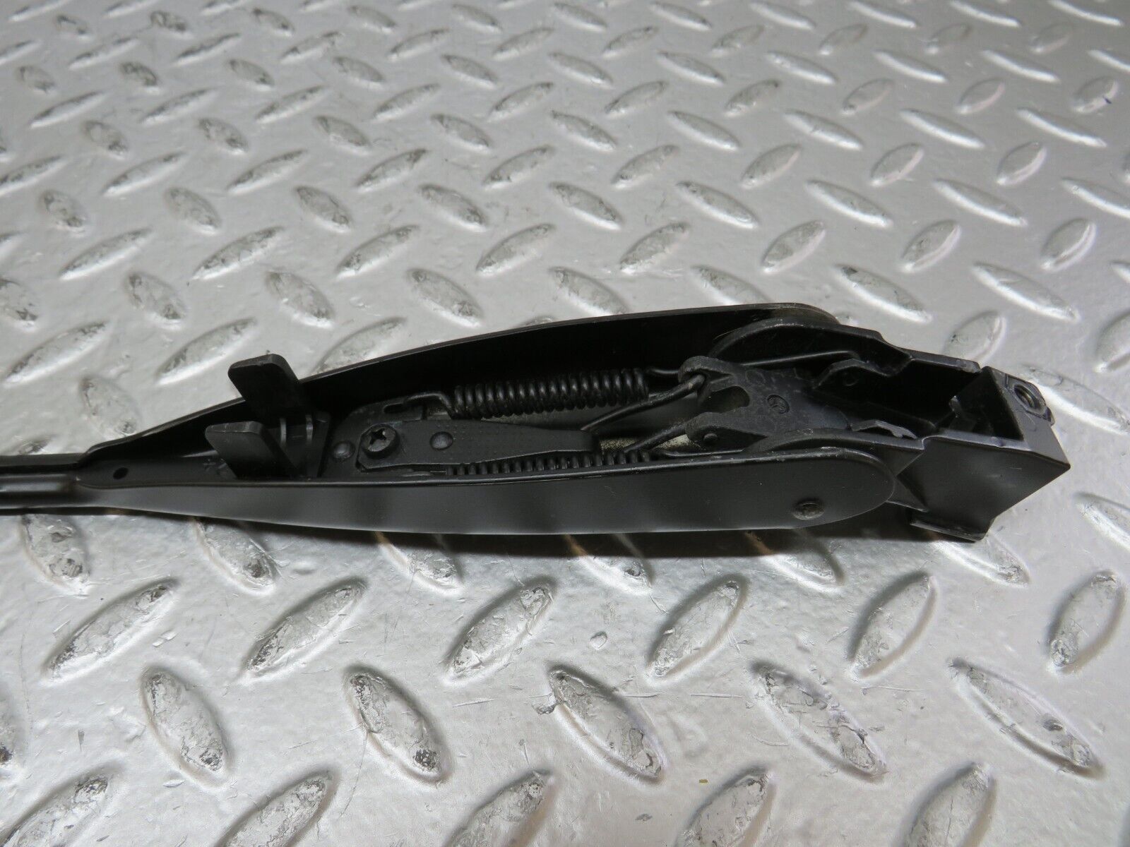 26607 Mercedes-Benz C124 220CE Coupe Wiper Arm