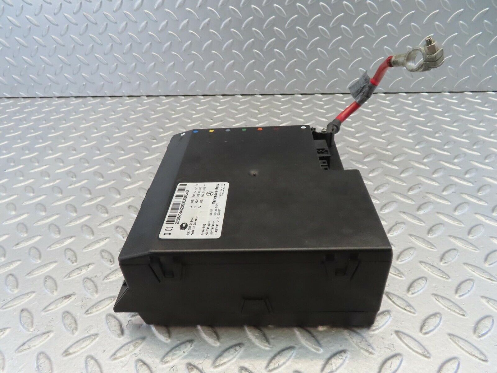 11092 Mercedes-Benz W221 S320 Voltage Control Unit 2214420455