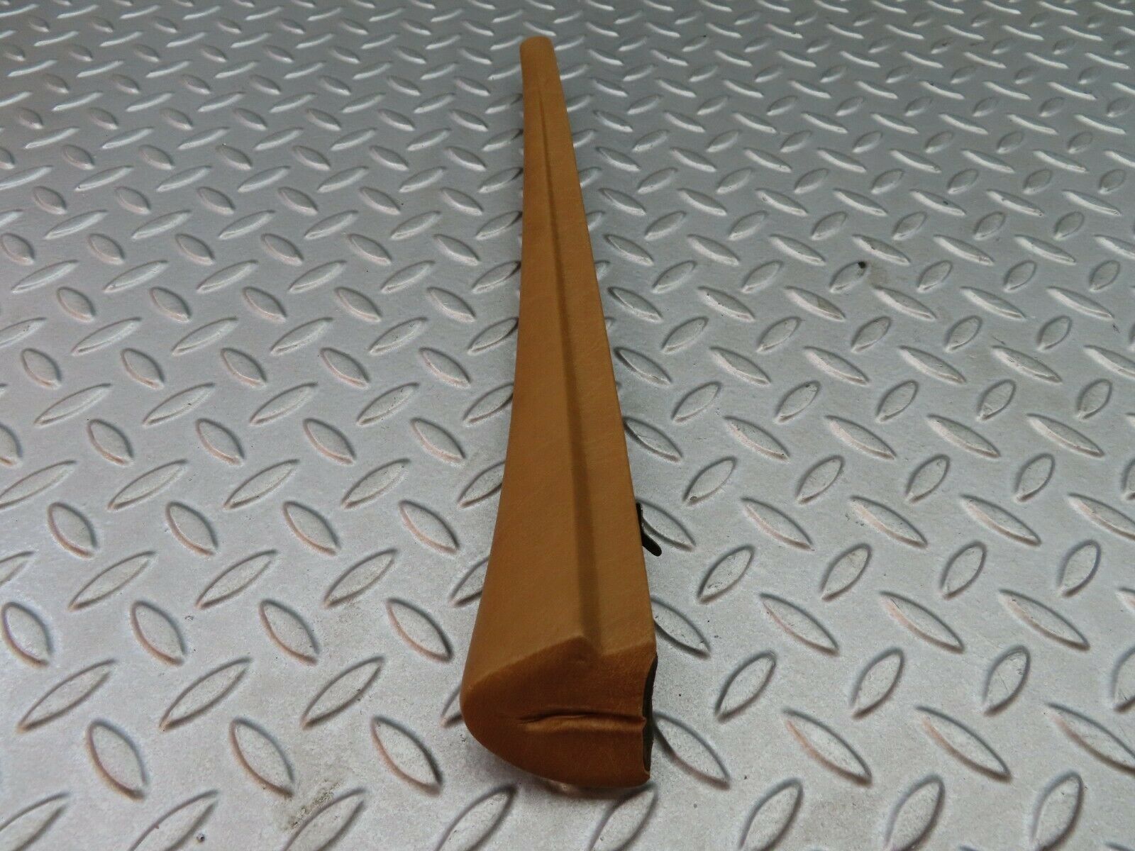 6037 Mercedes-Benz W126 380SE Front Right Door Panel Cover