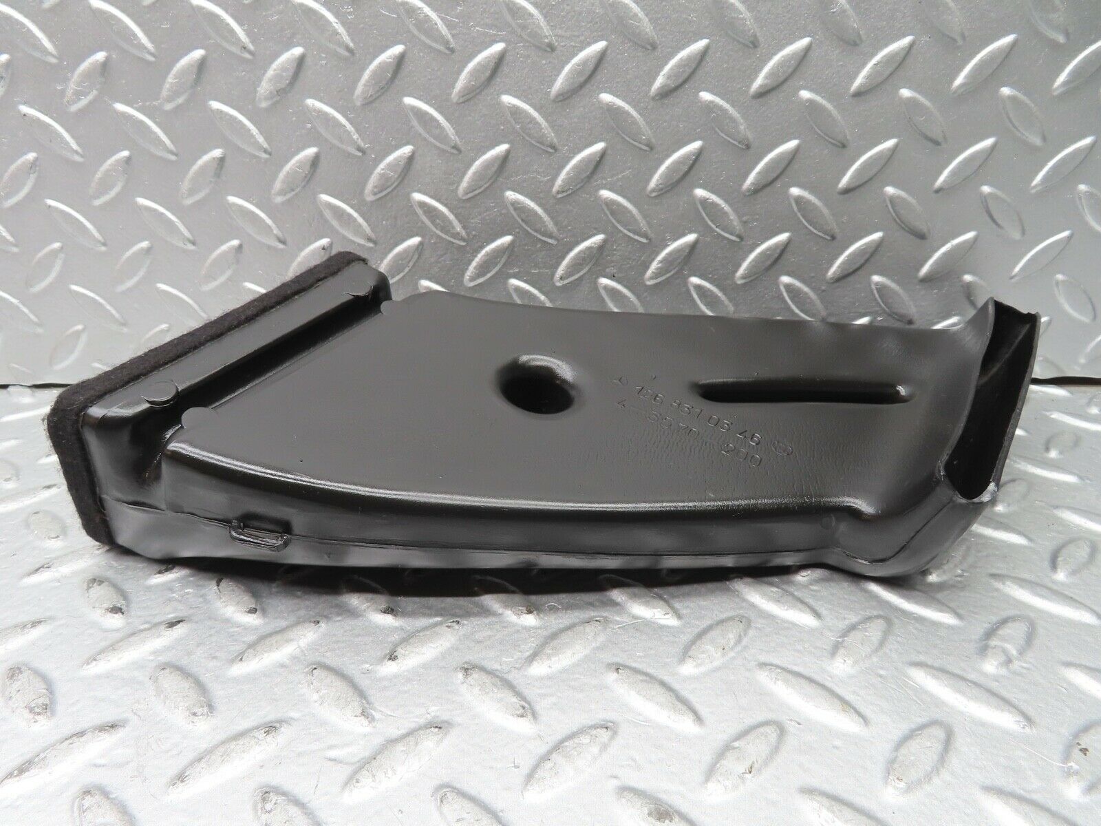 21507 Mercedes-Benz W126 300SE Air Duct Heater Ventilation Left 1268310346