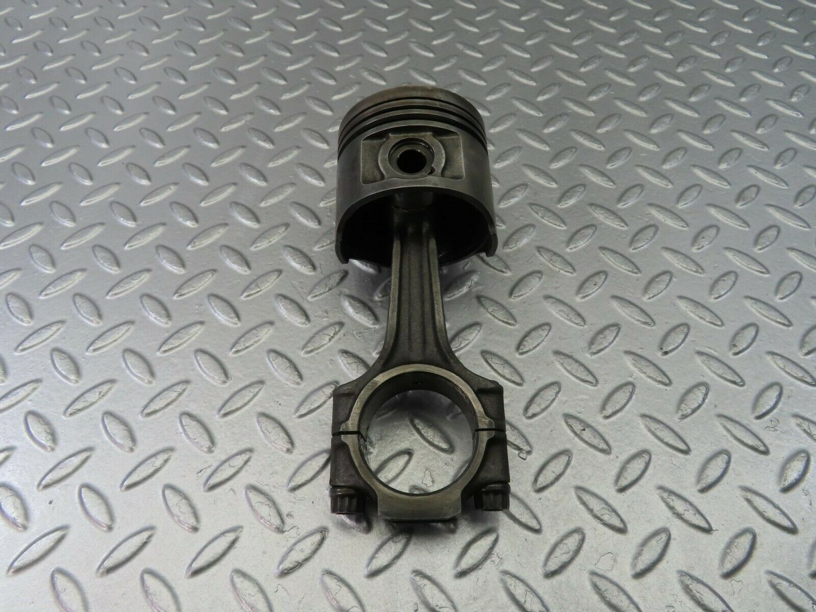 9886 Mercedes-Benz C123 280CE Coupe Piston With Connecting Rod 86.976 mm