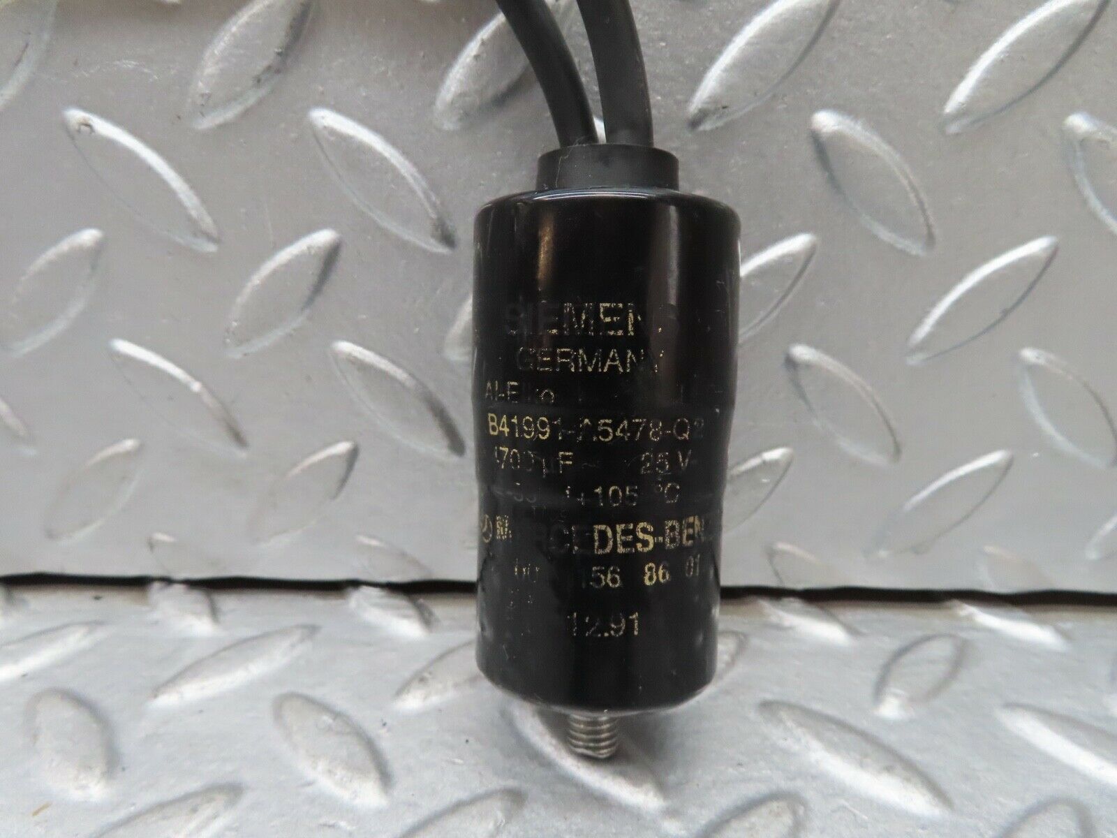 17359 Mercedes-Benz R129 300SL Coupe Capacitor 0011568601